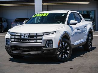 Used 2025 Hyundai Santa Cruz SE FWD video 1