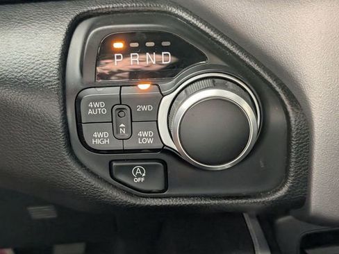 Used 2023 RAM 1500 Big Horn AWD/4WD image 23