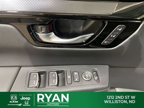 New 2026 Honda CR-V EX-L image 34