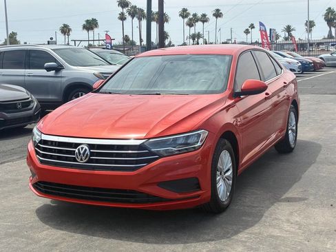 Used 2019 Volkswagen Jetta S w/ Driver Assistance Package FWD image 2