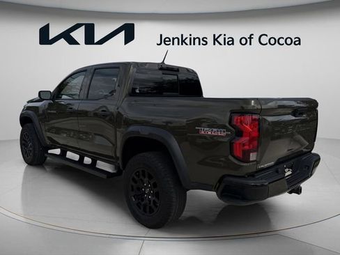 Used 2024 Chevrolet Colorado Trail Boss w/ Advanced Trailering Package AWD/4WD image 8