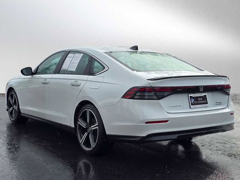 Used 2024 Honda Accord Sport image 5