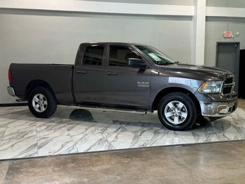 Used 2020 RAM 1500 Tradesman w/ Chrome Plus Package RWD image 5