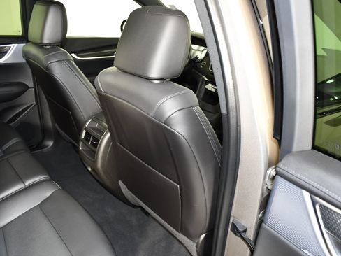 Used 2023 Cadillac XT5 Sportv AWD/4WD image 47