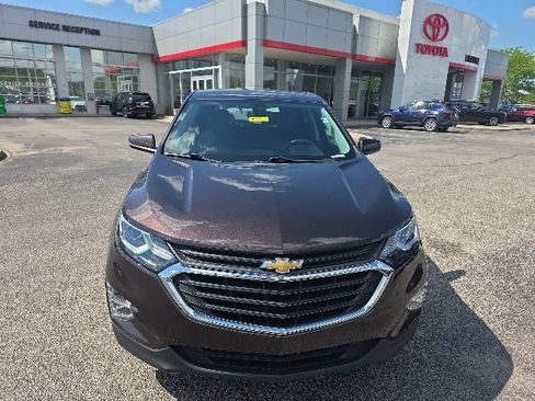 Used 2020 Chevrolet Equinox LT AWD/4WD image 2