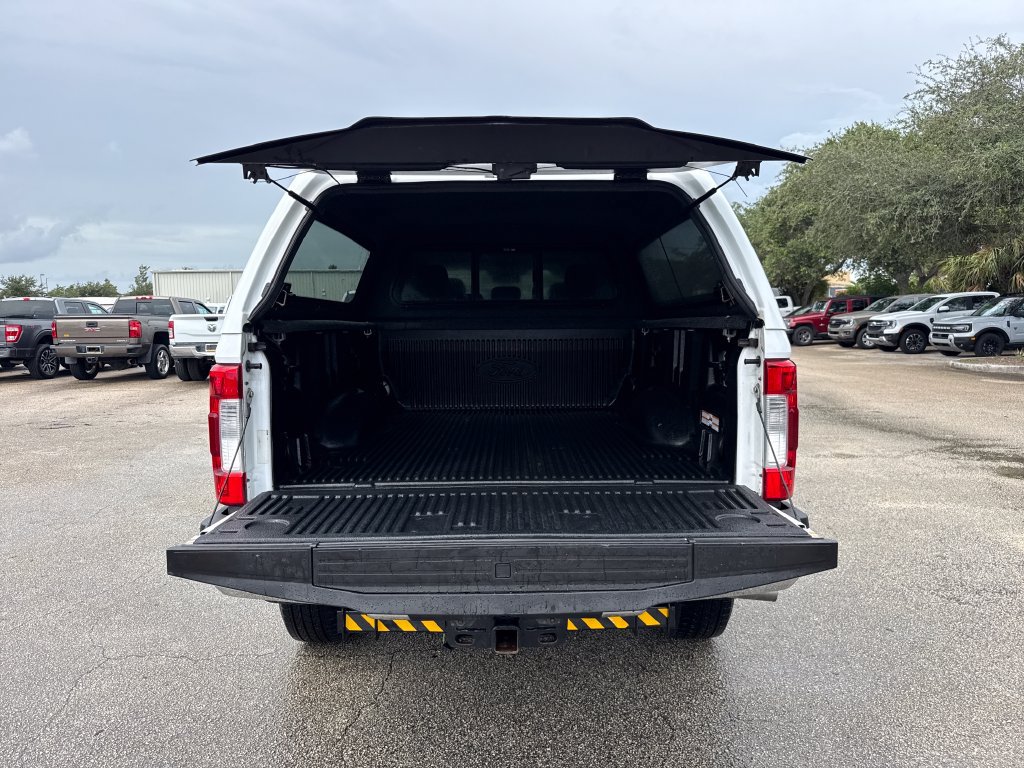 Used 2019 Ford F250 Lariat w/ Lariat Ultimate Package AWD/4WD image 29
