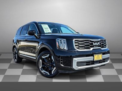 Used 2025 Kia Telluride S