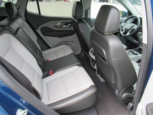 Used 2020 GMC Terrain SLT w/ Preferred Package image 29