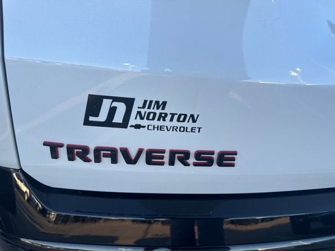 Used 2023 Chevrolet Traverse Premier w/ Redline Edition AWD/4WD image 13