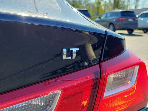 Used 2024 Chevrolet Malibu LT FWD image 7