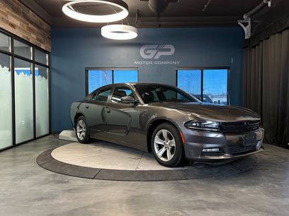 Used 2017 Dodge Charger SXT
