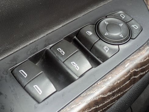 Certified 2022 GMC Acadia Denali w/ Denali Technology Package image 25