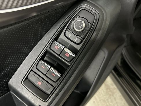 Certified 2023 Subaru Crosstrek 2.5i Limited w/ Moonroof Package image 16