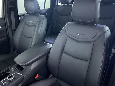 Used 2024 Cadillac XT6 Premium Luxury w/ Technology Package image 11