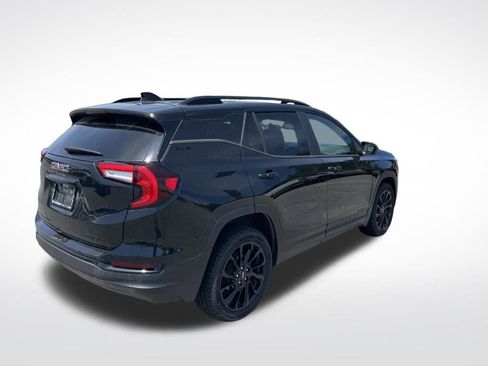 Used 2023 GMC Terrain SLE w/ Driver Convenience Package AWD/4WD image 5