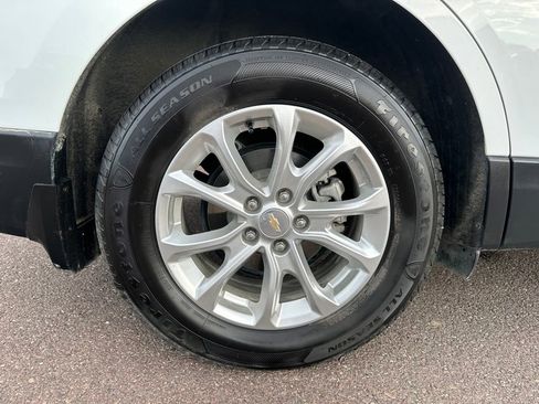 Used 2021 Chevrolet Equinox LT AWD/4WD image 38