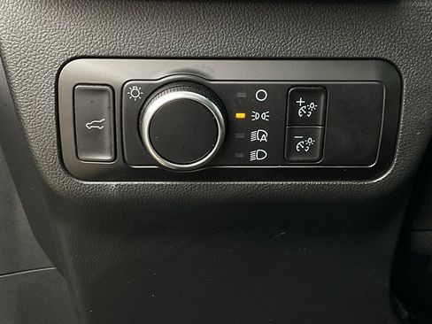 Used 2023 Ford Escape ST-Line image 23