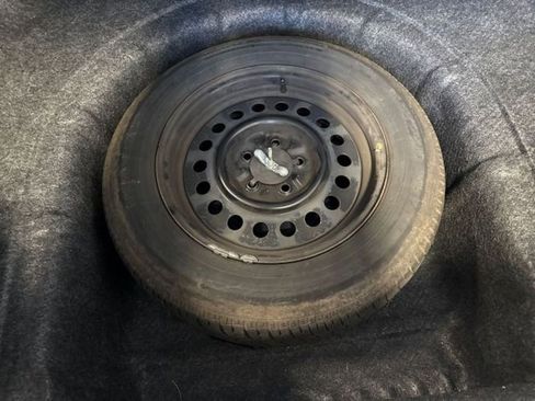 Used 1998 Chrysler Concorde LX image 95