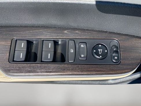 Used 2018 Honda Clarity Touring image 17