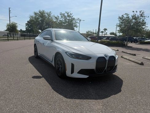 Used 2023 BMW i4 eDrive35 RWD image 4