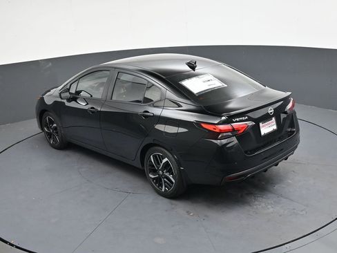 New 2025 Nissan Versa SR w/ Trunk Package image 28