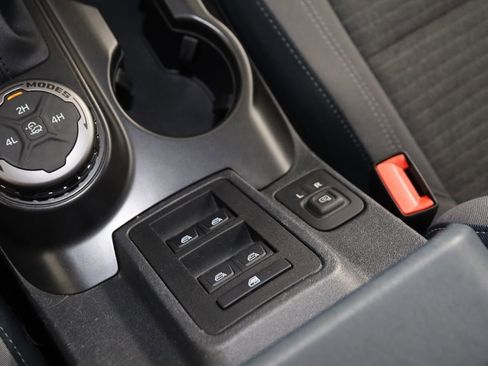 Used 2023 Ford Bronco Outer Banks image 27