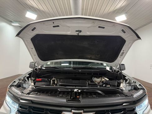 Used 2024 Chevrolet Silverado 1500 LT Trail Boss w/ Protection Package image 19