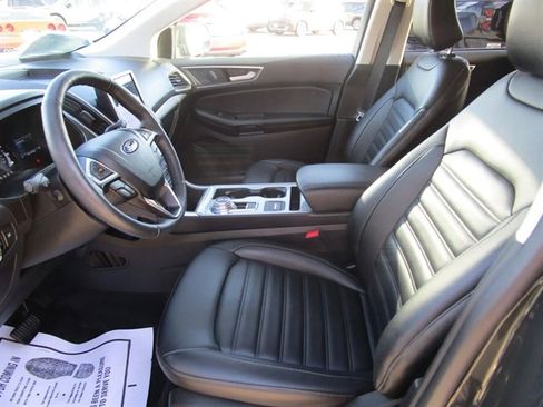 Used 2023 Ford Edge SEL AWD/4WD image 13