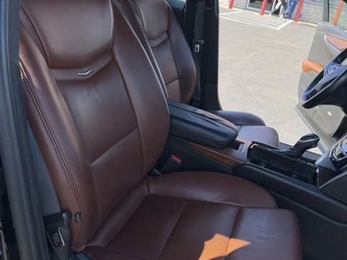 Used 2016 Cadillac XTS Luxury image 24