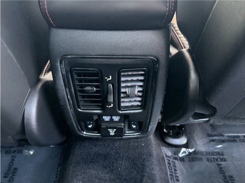 Used 2017 Jeep Grand Cherokee Trailhawk w/ Trailhawk Luxury Group image 76