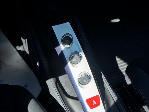 Used 2018 Ferrari 488 GTB Base image 64