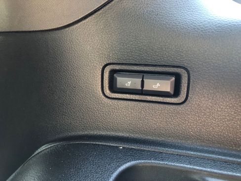 Used 2019 Ford Expedition XLT w/ Equipment Group 201A image 24