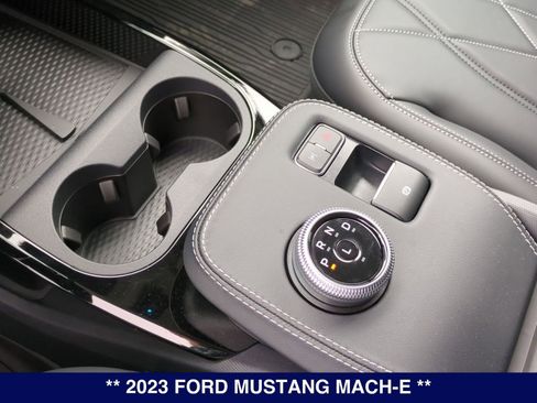 New 2023 Ford Mustang Mach-E Select w/ Comfort Package Lite image 25