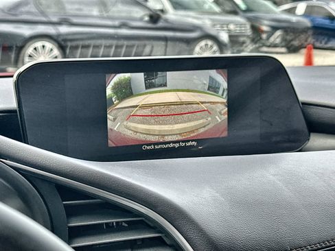 Used 2025 MAZDA MAZDA3 s image 27