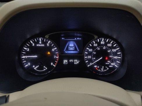 Used 2015 Nissan Pathfinder SL w/ SL Tech Package image 23