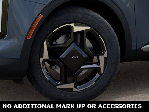 New 2026 Kia Sportage AWD Hybrid image 9