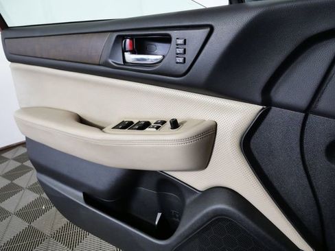 Used 2015 Subaru Outback 2.5i Limited w/ Popular Package #4 image 25