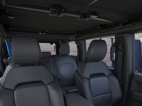 New 2026 Ford Bronco Badlands AWD/4WD image 12