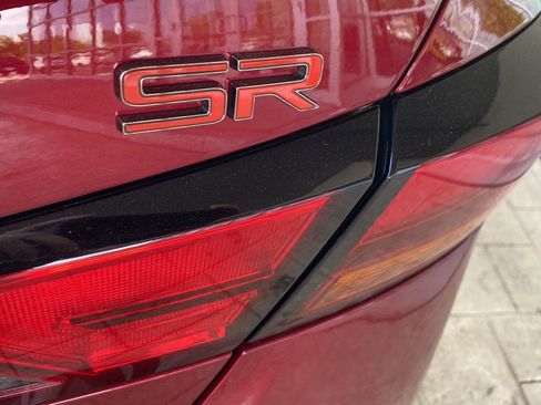 Certified 2023 Nissan Altima 2.5 SR FWD image 9