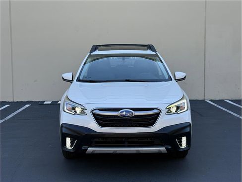 Used 2021 Subaru Outback Limited AWD/4WD image 2