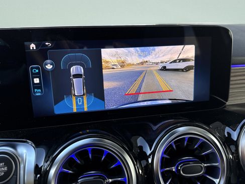 New 2026 Mercedes-Benz GLB 250 GLB 250 image 41