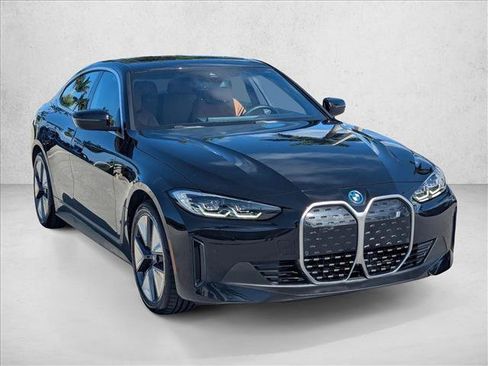 Certified 2023 BMW i4 eDrive35 RWD image 3