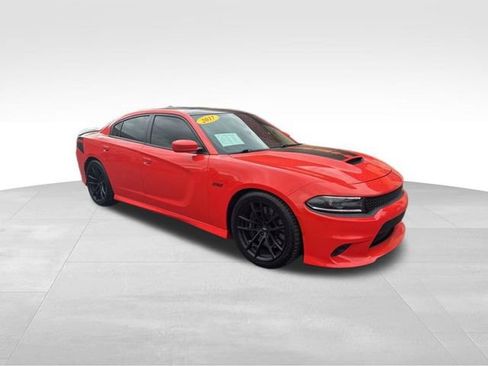 Used 2017 Dodge Charger R/T RWD image 8