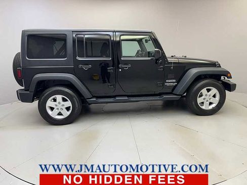 Used 2017 Jeep Wrangler Unlimited Sport w/ Quick Order Package 24S AWD/4WD image 6