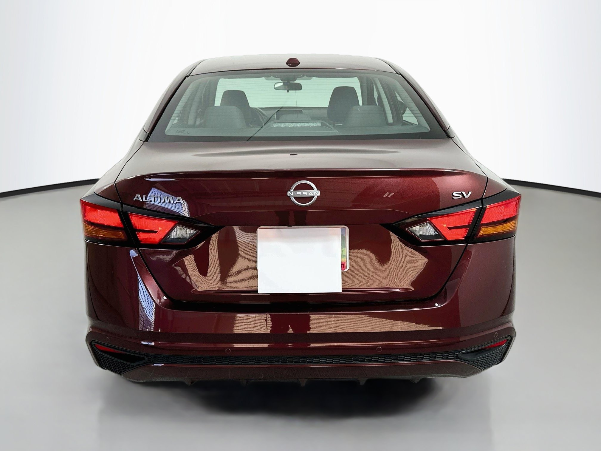 Used 2024 Nissan Altima 2.5 SV FWD image 6