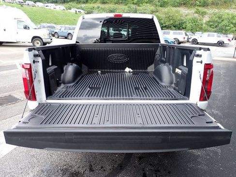 Used 2025 Ford F150 XLT w/ Equipment Group 302A MID AWD/4WD image 7