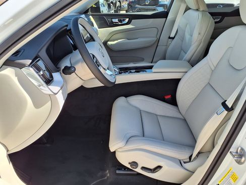 New 2026 Volvo XC60 B5 Ultra w/ Protection Package Premier image 13