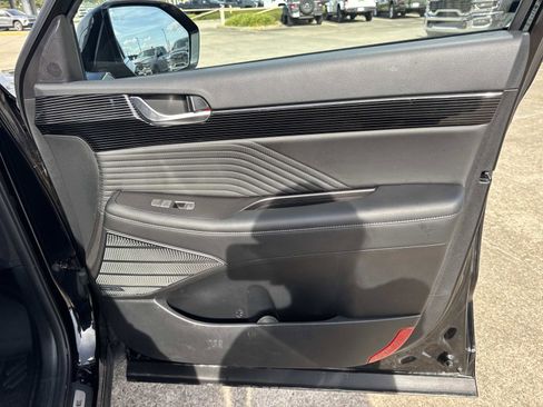 Used 2025 Hyundai Palisade Calligraphy image 13