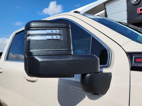 New 2026 GMC Sierra 2500 SLE w/ SLE Value Package; AWD/4WD image 12