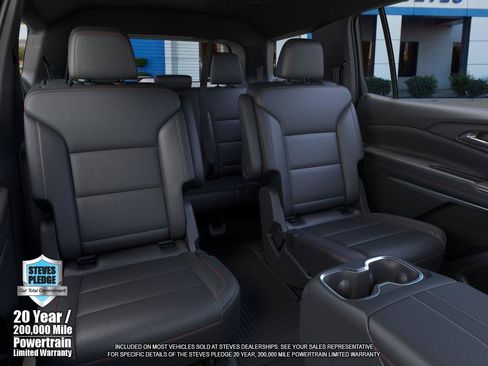 New 2026 Chevrolet Traverse Z71 w/ Enhanced Driving Package AWD/4WD image 17